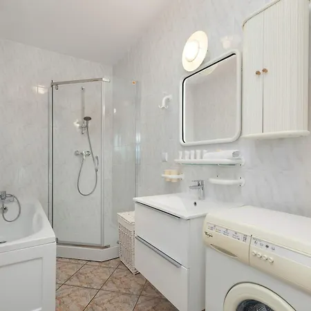 Plac Neptuna Bright With Balcony By Renters * Мендзыздрое