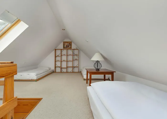 Plac Neptuna Bright With Balcony By Renters Miedzyzdroje